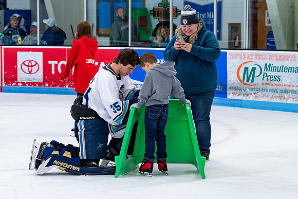 2024-10-25 Skate with Jets-13