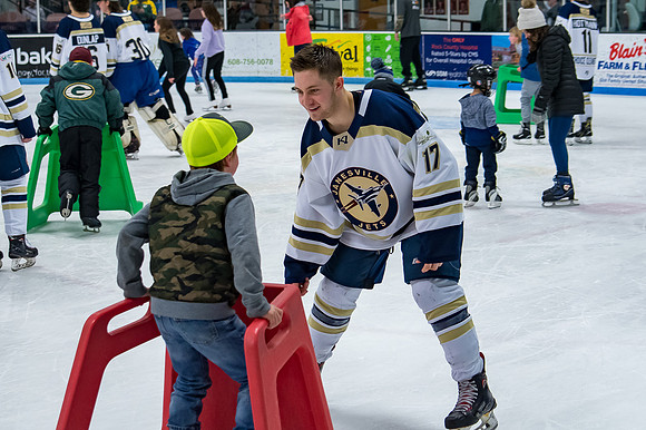 Skate with Jets 12-20-2019-4