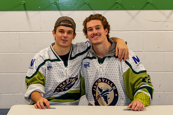 Jets 11-20-21 Autograph Session-4