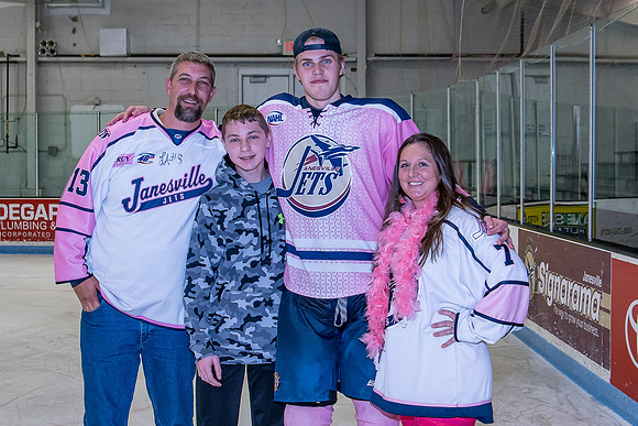 Jets 2018-10-20 Pink Auction-39