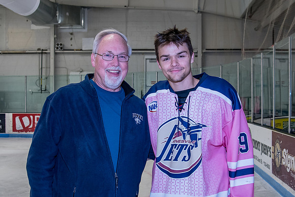 Jets 2018-10-20 Pink Auction-23