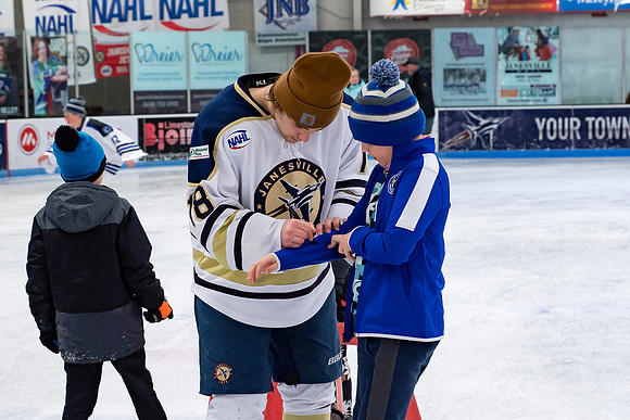 02-19-2022 Skate with Jets-9