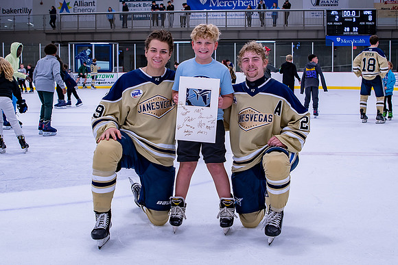 Skate with Jets 2025-10-18-8