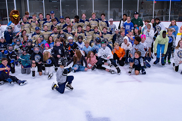 Skate with Jets 2025-10-18-20