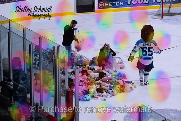 2025-12-13 Teddy Bear Toss-10