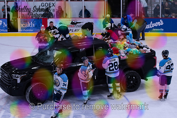 2025-12-13 Teddy Bear Toss-8