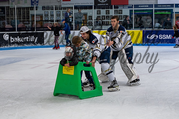 2022-10-08 Skate with Jets-13