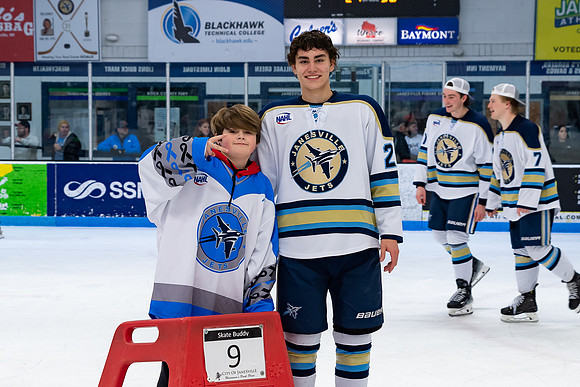 2024-01-05 Skate with Jets-3