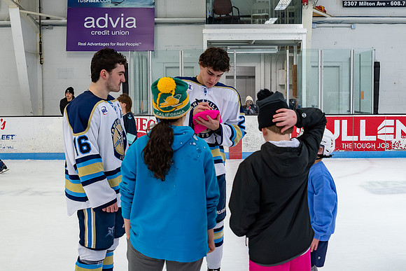 2024-01-05 Skate with Jets-5