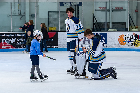 2024-01-05 Skate with Jets-11