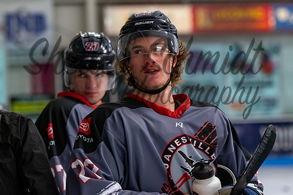Jets 04-08-22-40