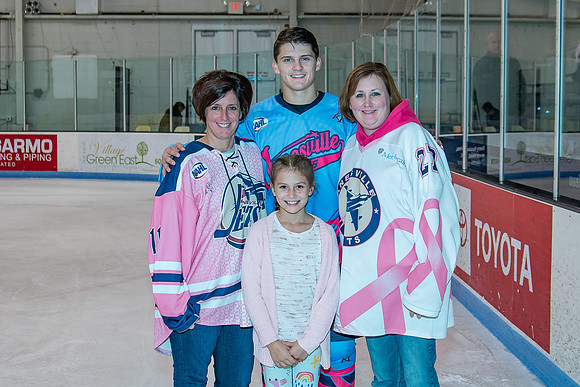 2019 Pink in the Rink-17