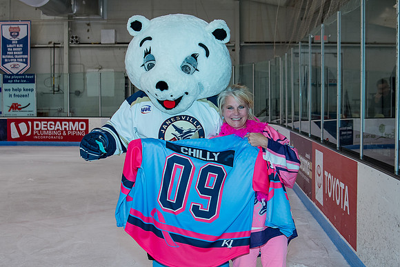 2019 Pink in the Rink-27