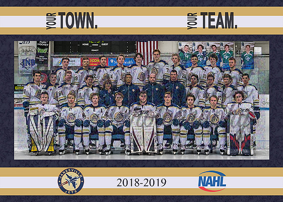 2_7x5 team photo