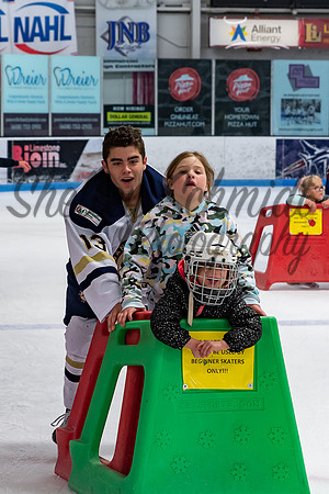 2022-10-08 Skate with Jets-17
