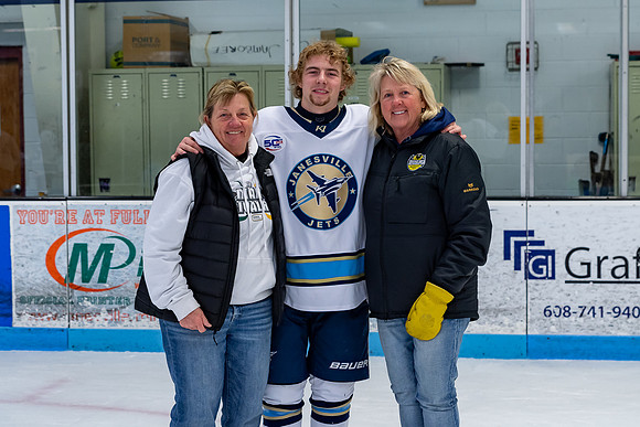 2025-01-24 Skate with Jets-2