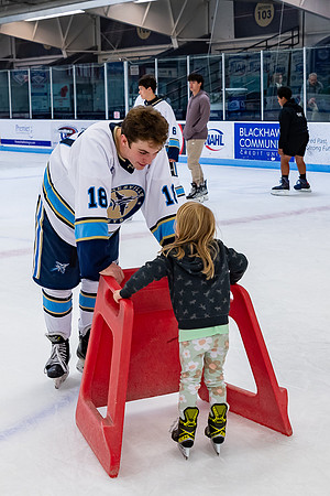 2024-10-25 Skate with Jets-14