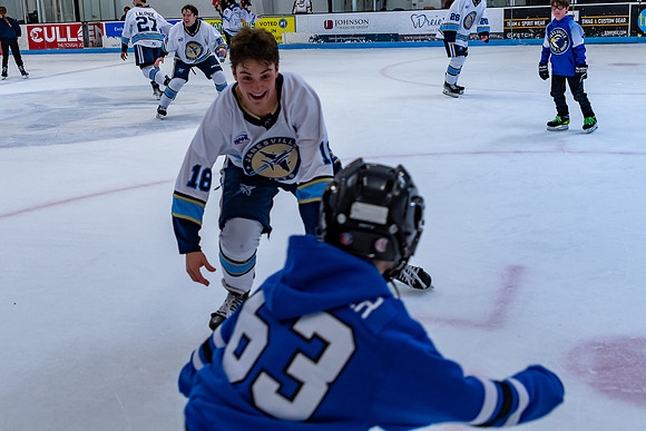 2024-10-25 Skate with Jets-3